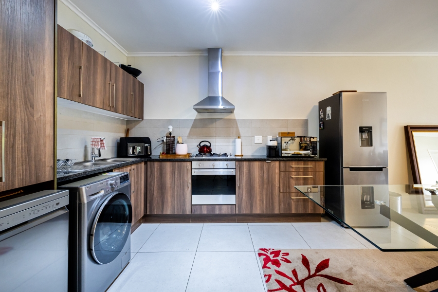 To Let 2 Bedroom Property for Rent in Century City Western Cape